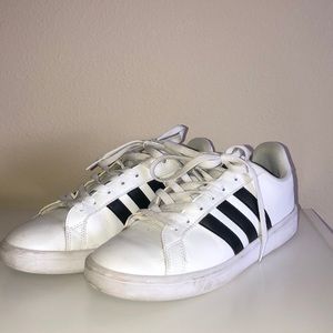 Women’s Adidas Advantage Shoes!